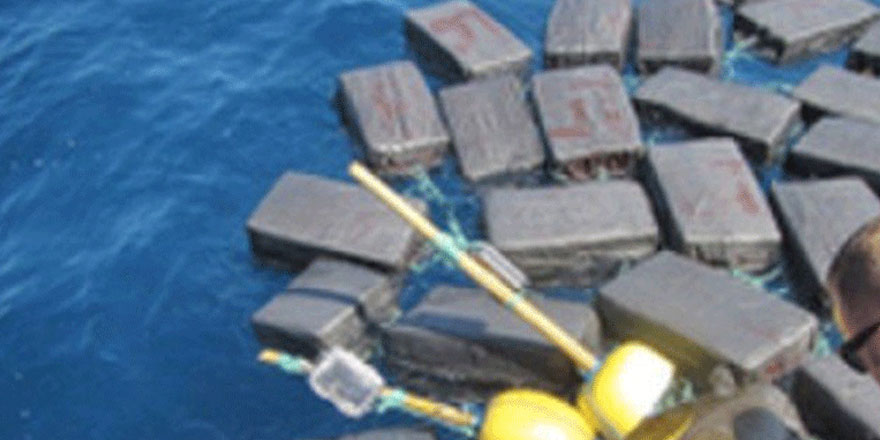 17 kilo hintkeneviri sahile vurdu