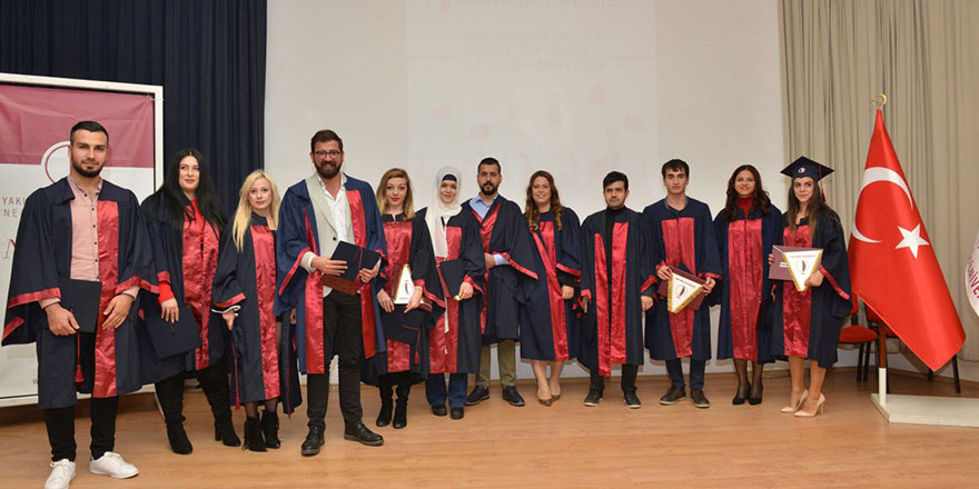 YDÜ Atatürk Eğitim Fakültesi Güz Dönemi Mezuniyet Töreni gerçekleştirildi…