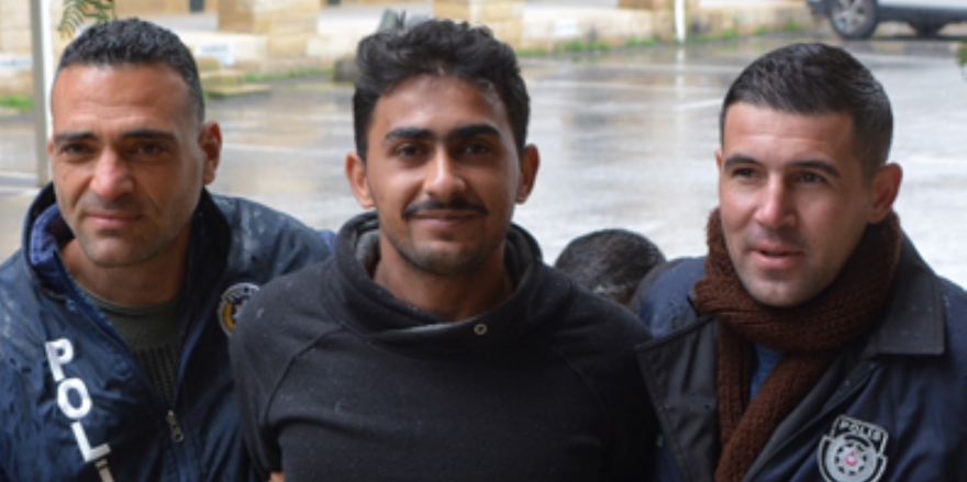 6 metre uzunluğundaki ip ile kaçmış