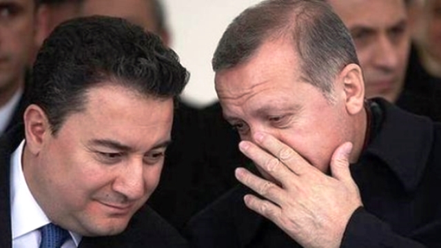 "2019 seçimlerinin en güçlü adayı Ali Babacan, arkasında Ahmet Davutoğlu var"