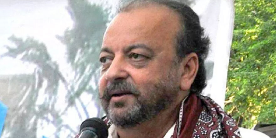 Pakistan'da eyalet meclis başkanı sebepsiz zenginleşmekten gözaltına alındı