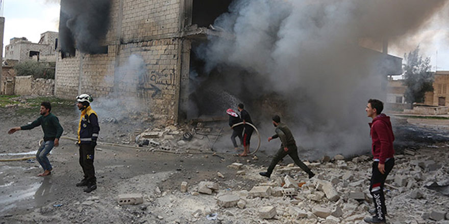 Esed rejimi İdlib'de okulu vurdu