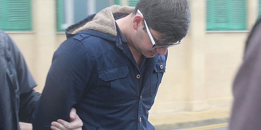 “Empati için” 5 ay hapis yatacak