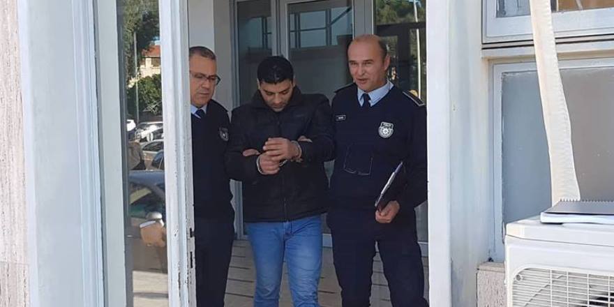 Sahte pasaport ve kimlikle girişe 8 ay hapis cezası  