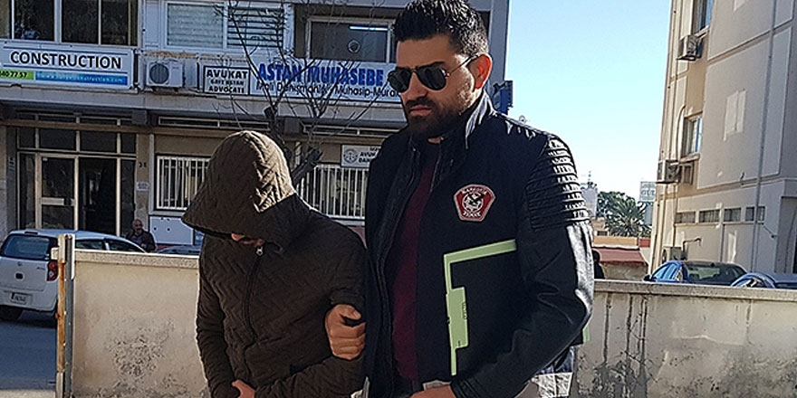 “Süpermen” 4 gün daha tutuklu