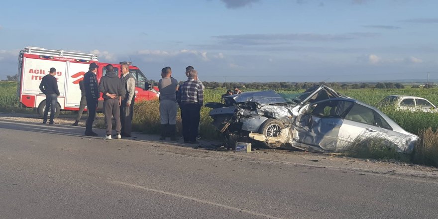 İskele-Lefkoşa anayolunda trafik kazası..