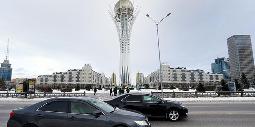 Kazakistan'da başkentin adı değişti