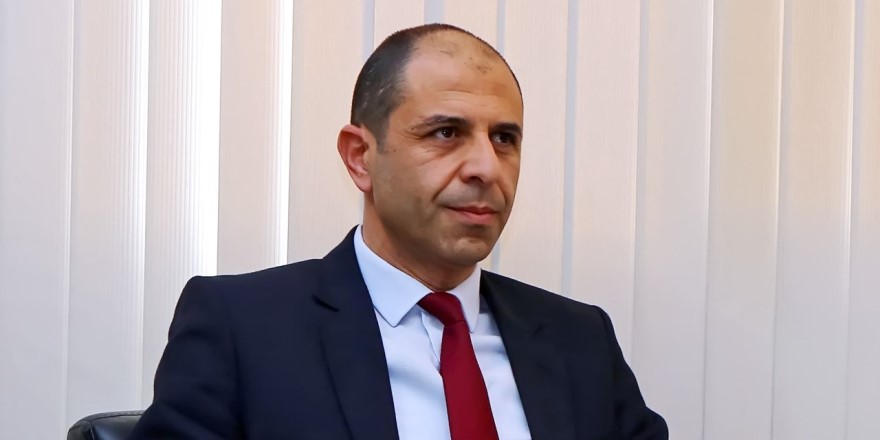 Anastasiadis Özersay ile görüşmesi konusunda açıklama yaptı