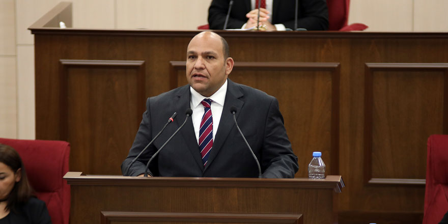 Kıbrıs Türk Liman İşçileri Sendikası yasa tasarısı’nın komitede ivediliği kabul edildi