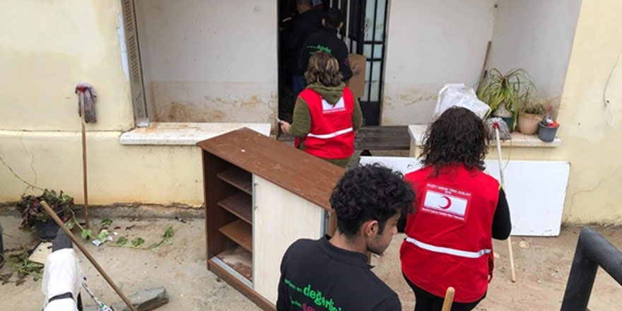 Vakıflar İdaresi’nden Taşkent’teki sel mağdurlarına yardım