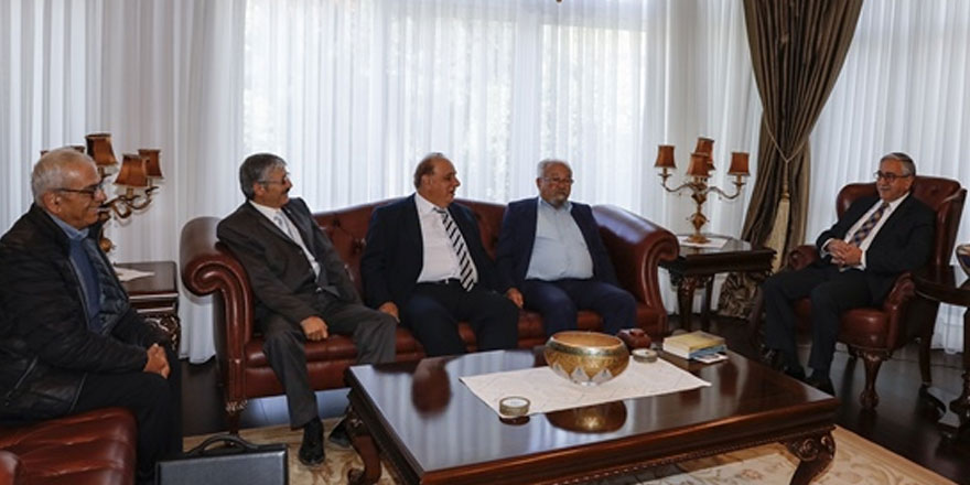 Akıncı: “Savaşta karşı karşıya geldiler, şimdi iki dost olarak buradalar”