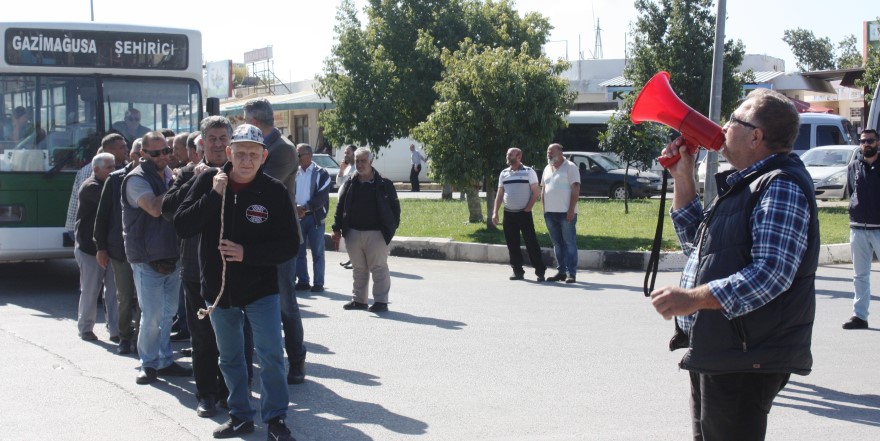 "Ekmek parası derdindeyiz, hakkımızı alma peşindeyiz”