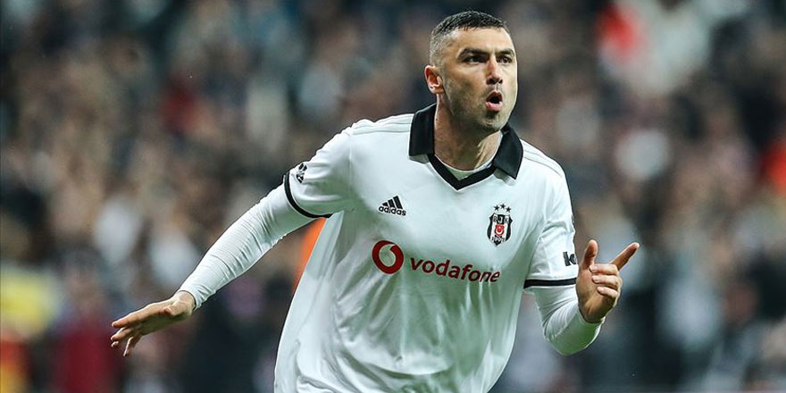 Burak Yılmaz Beşiktaş'ın dertlerini bitirdi
