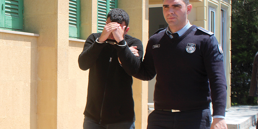 Uyuşturucu satıcısı hapse gönderildi!