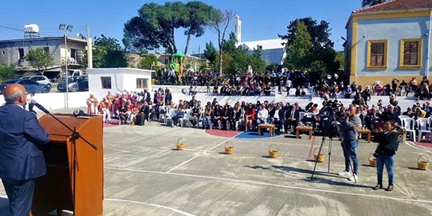 Sipahi’de çocuk şenliği ve e-kütüphane