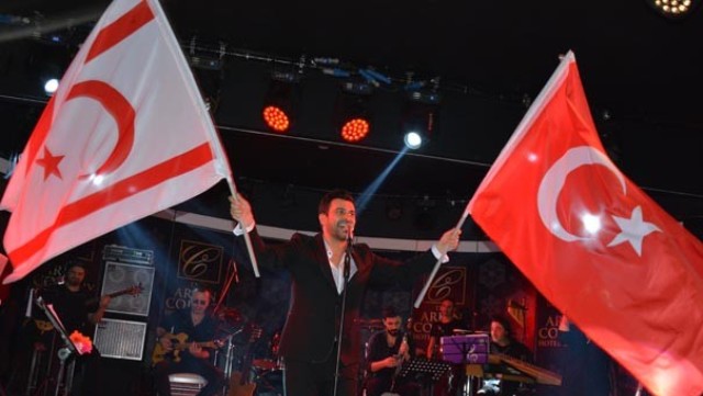 Gökhan Tepe’yle ‘Cumhuriyet’ kutlaması