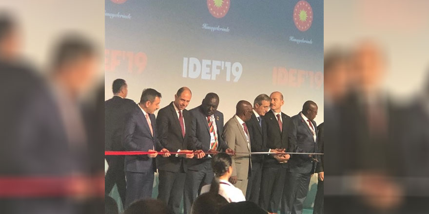 Özersay, Uluslararası savunma sanayii fuarı’nın açılışına katıldı