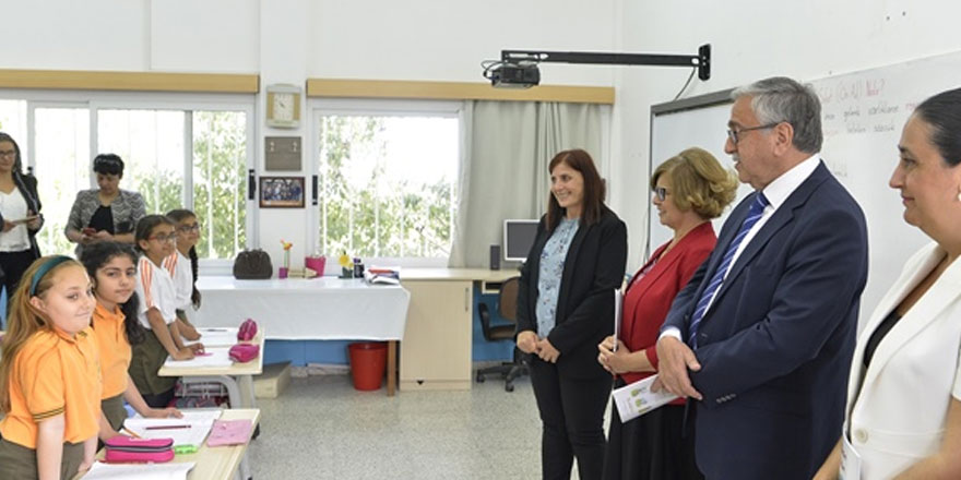 “Okuyun, anlayın. Haklarınızı kullanmanızı istiyoruz…”