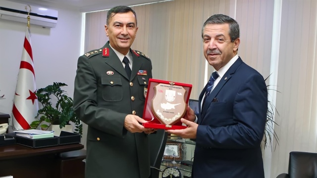KTBK Komutanı Tümgeneral Yıldırım, Dışişleri Bakanı Ertuğruloğlu'nu ziyaret etti