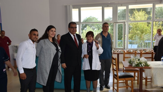 Güzelyurt Meslek Lisesi Öğrencilerinden Bülent Ecevit Rehabilitasyon Merkezi’ne araç bağışı