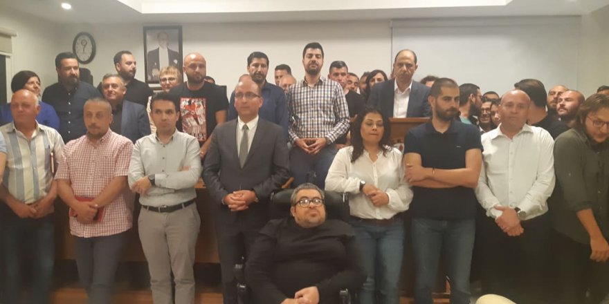 Halkın Partisi hükümetten çekildi