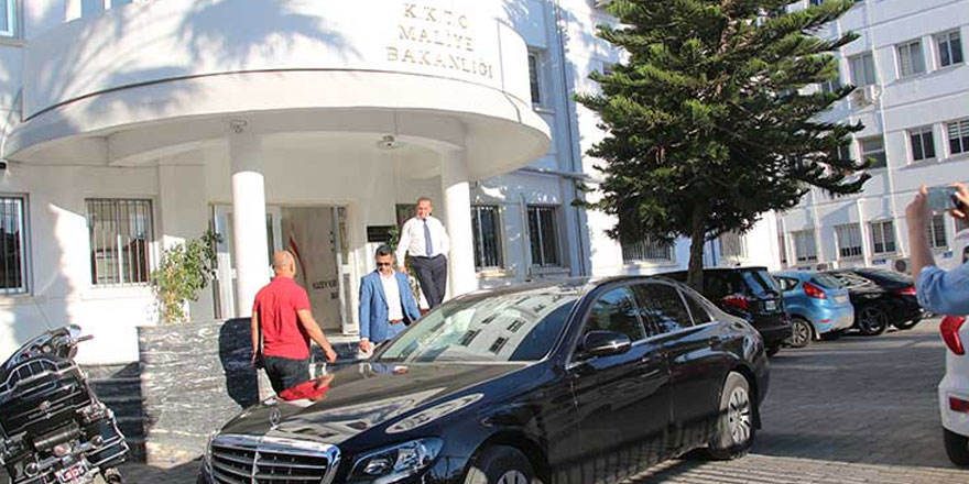 Denktaş rest çekti, HP resti gördü