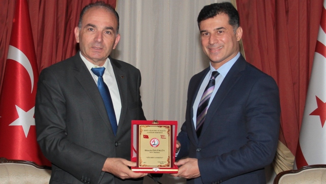 Başbakan Özgürgün, Şehit Aileleri ve Malül Gaziler Derneği Heyetini kabul etti