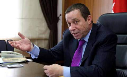 Denktaş istifa bekliyor