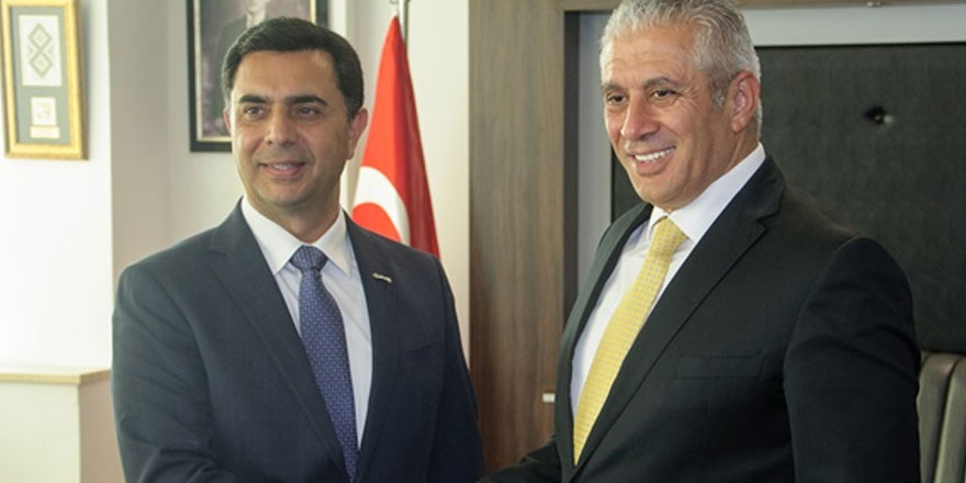 Nami, görevi Yeni Bakan Taçoy’a teslim etti