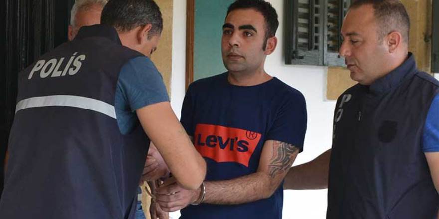 Bıçağı 4 kez sapladı, 6 yıla mahkum oldu