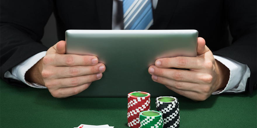 Kıbrıs'ta kumar ve bahis oynatmak istediler tutuklandılar