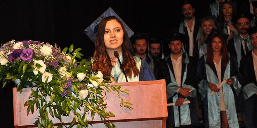 Şehit kızından mezuniyet töreninde duygulandıran konuşma