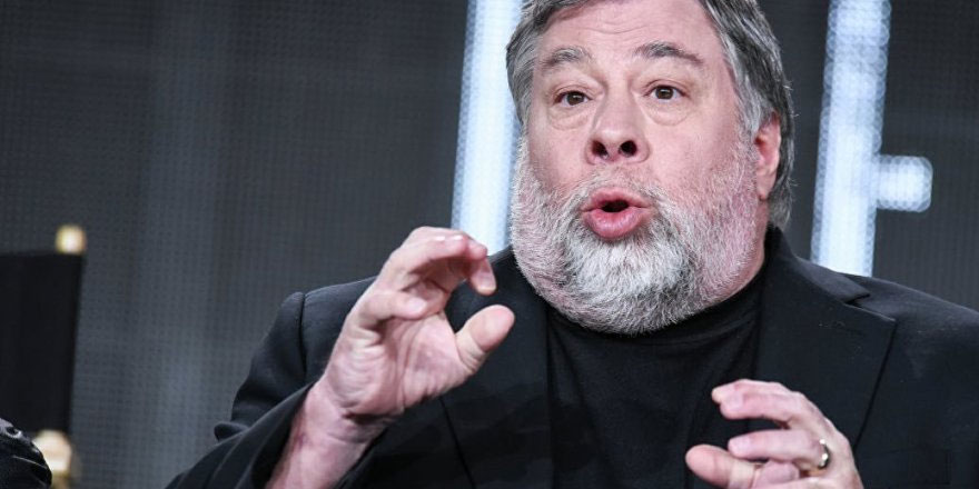 Apple'ın kurucusu Wozniak'tan 'Facebook'u silin' çağrısı