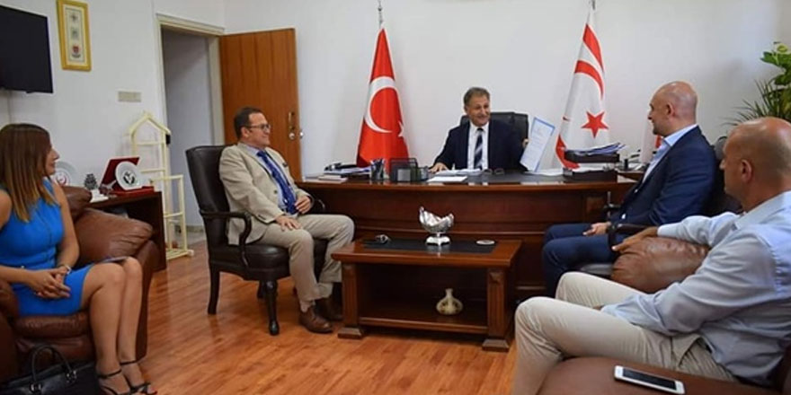 " Bu dönemde sağlığın ileriye taşınması için kararlıyız"