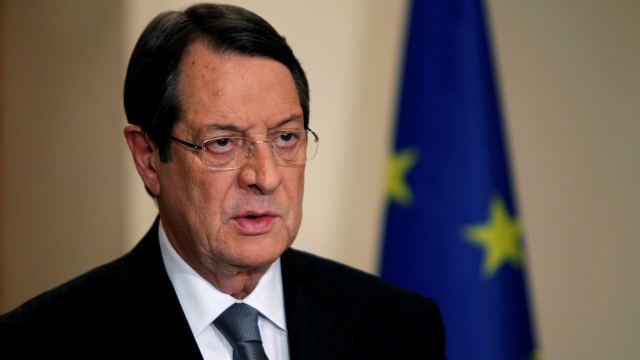 Anastasiades, Macron ile görüşecek