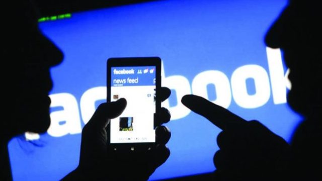 Facebook’tan şok açıklama! Mesajlaştığınız kişi aslında…