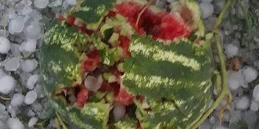 Antalya'da ceviz büyüklüğünde dolu yağdı