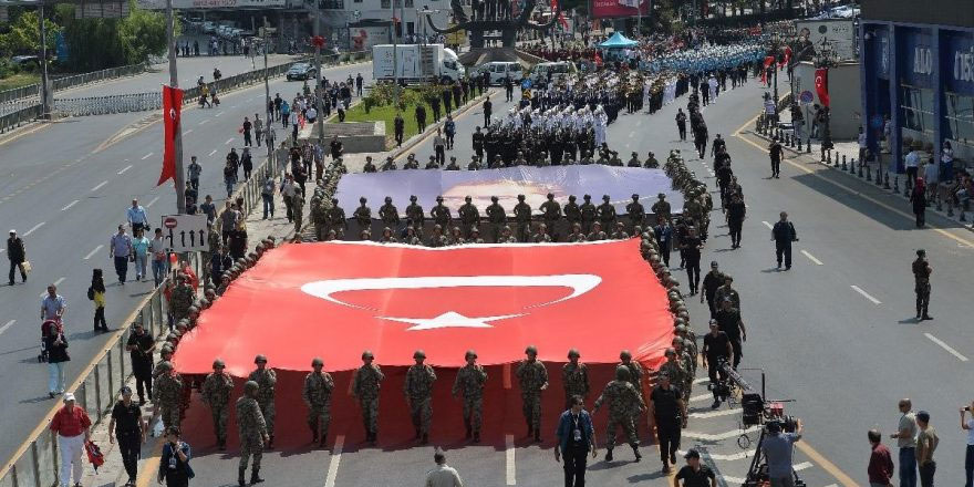 30 Ağustos tatil mi?