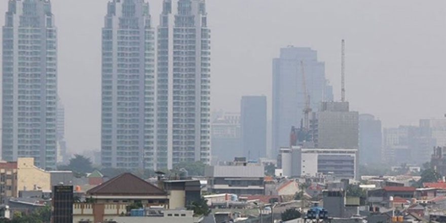 Endonezya'da Başkent Cakarta, hava kirliliğinin en fazla olduğu kentler arasında 4'üncü sırada yer aldı