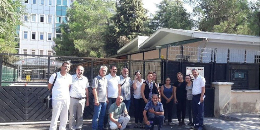 Diyarbakır'da barış bildirisine imza atan 3 akademisyen beraat etti