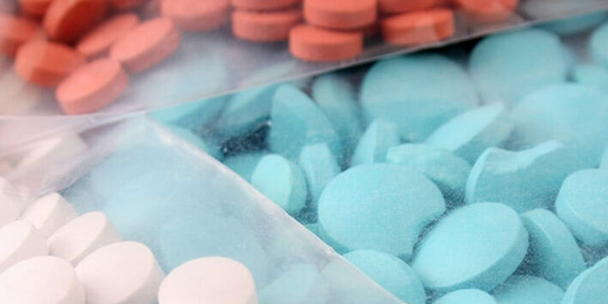 Hollanda'dan giysi sipariş eden Avusturyalı çifte 500 bin euroluk ekstazi gönderildi