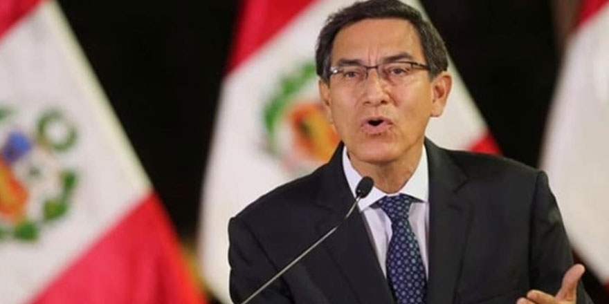 Peru’da Devlet Başkanı parlamento’yu, parlamento Devlet Başkanı’nı feshetti
