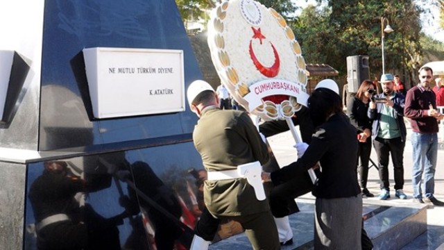 Atatürk özlemle anılıyor