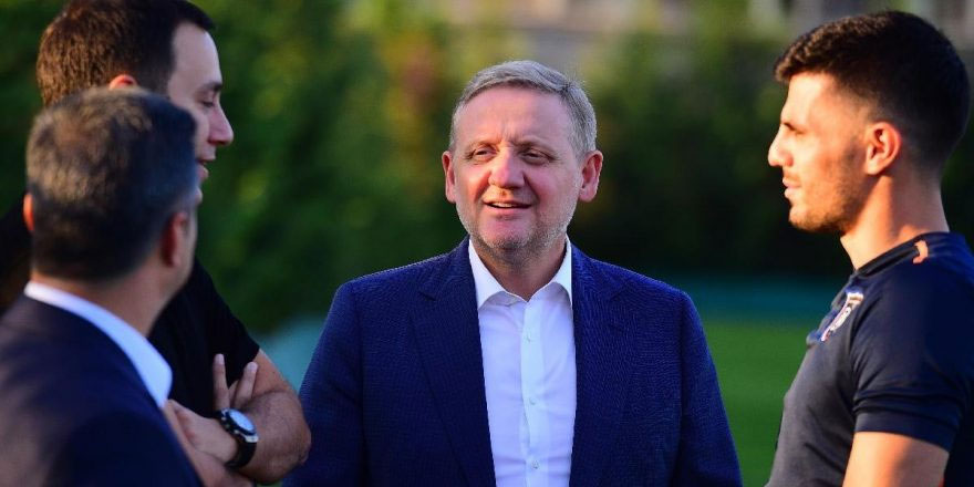 ‘Visca böyle giderse, heykelini dikeceğiz’