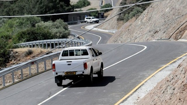 Derinya ve Lefke Aplıç Kapıları ara bölge yolu için ihaleye çıkıldı