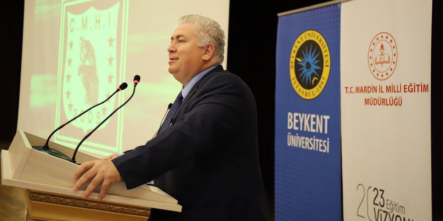 TKP-YG Genel Başkanı ve YDÜ Öğretim Üyesi Prof. Dr. Mehmet Çakıcı Mardin'de konferans verdi
