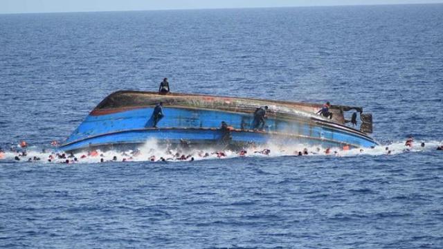 Nijerya'da yolcu teknesi battı: 11 ölü