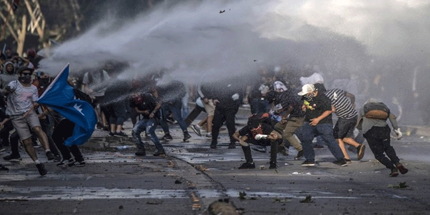 Şili'deki gösterilerin bilançosu ağır: 20 ölü