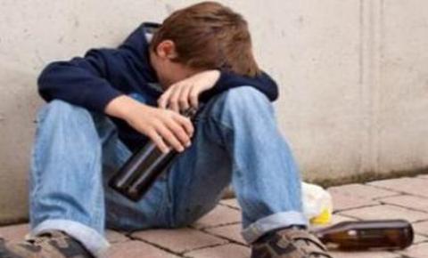 2 çocuk, alkol komasına girdi