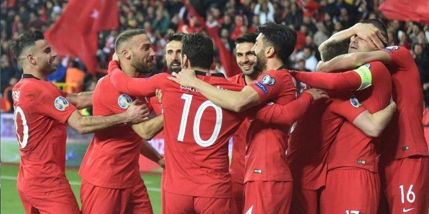 Andorra-Türkiye maçının biletleri tükendi